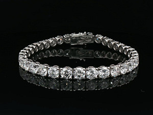 9K WG Natural 18.00ct