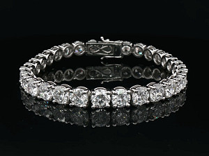 18K WG Lab Grown 24.00ct