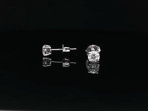 9K WG Lab Grown 0.80ct
