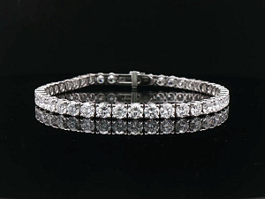 9K WG Lab Grown 11.00ct