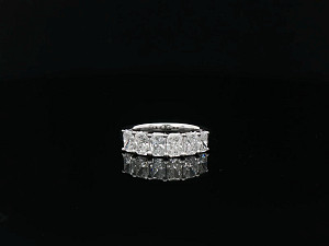 Radiant 9K WG Lab Grown 1-1.99ct