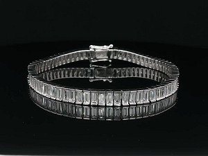 Semi Rubover Baguette 9K WG Lab Grown 8.00ct
